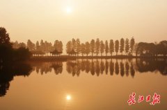 澳门太阳城官网：在东湖碧潭观鱼景区看到进入冬季以来